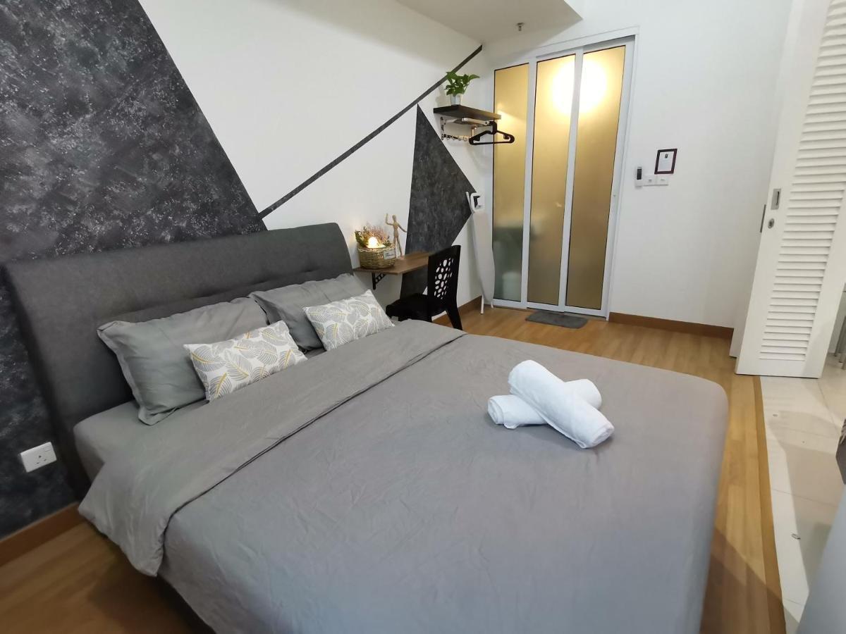 218 Tropicana Georgetown Penang #B30 2Br For 4-7Pax温馨窝舒适两房 Esterno foto