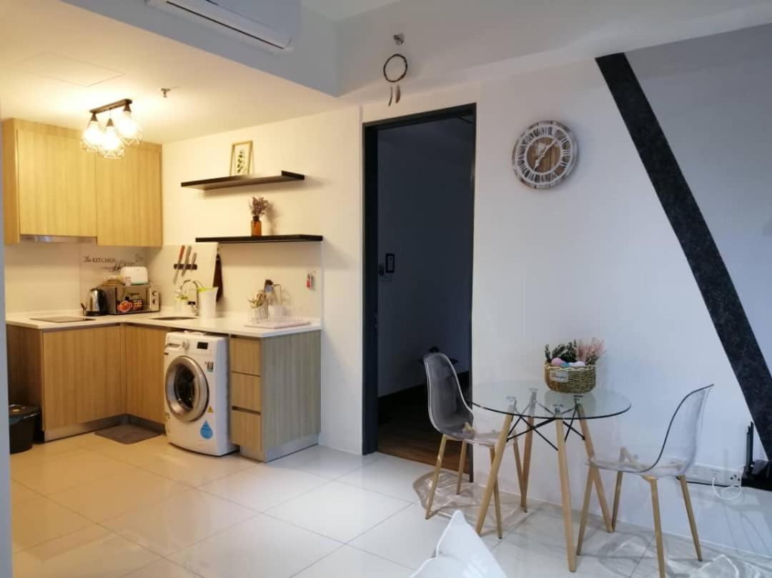 218 Tropicana Georgetown Penang #B30 2Br For 4-7Pax温馨窝舒适两房 Esterno foto