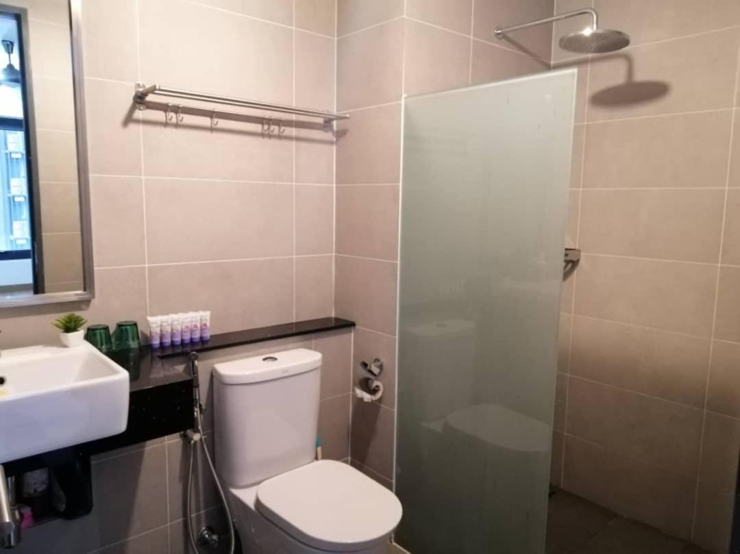 218 Tropicana Georgetown Penang #B30 2Br For 4-7Pax温馨窝舒适两房 Esterno foto