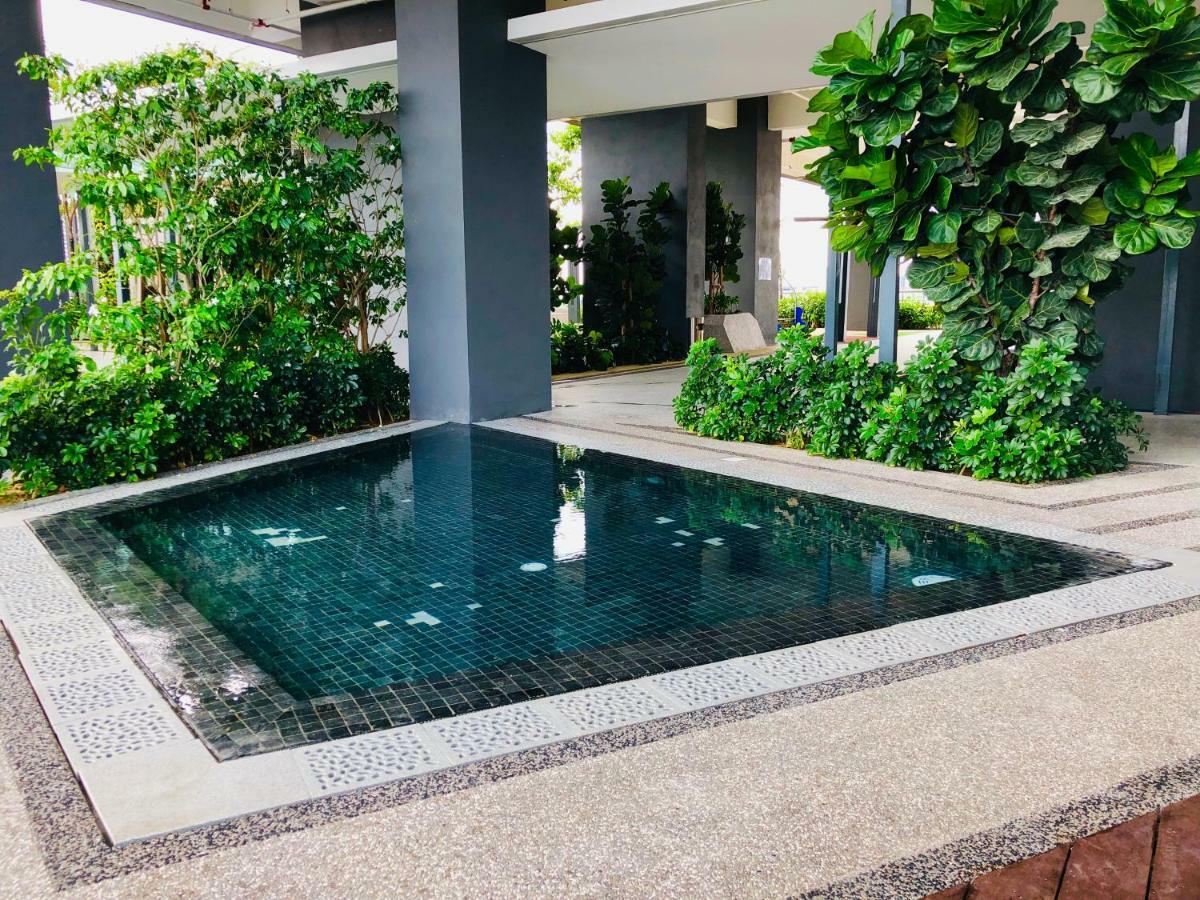 218 Tropicana Georgetown Penang #B30 2Br For 4-7Pax温馨窝舒适两房 Esterno foto